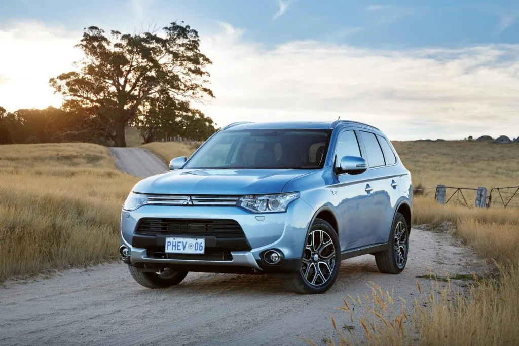 mitsubishi outlander plug in hybrid