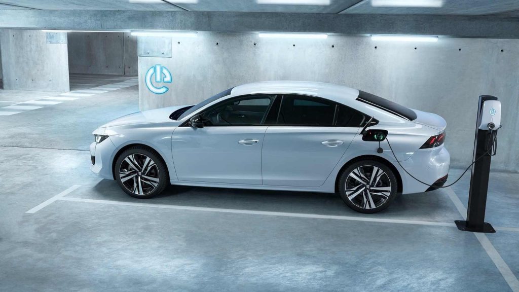 Peugeot 508 Plug-in Hybrid