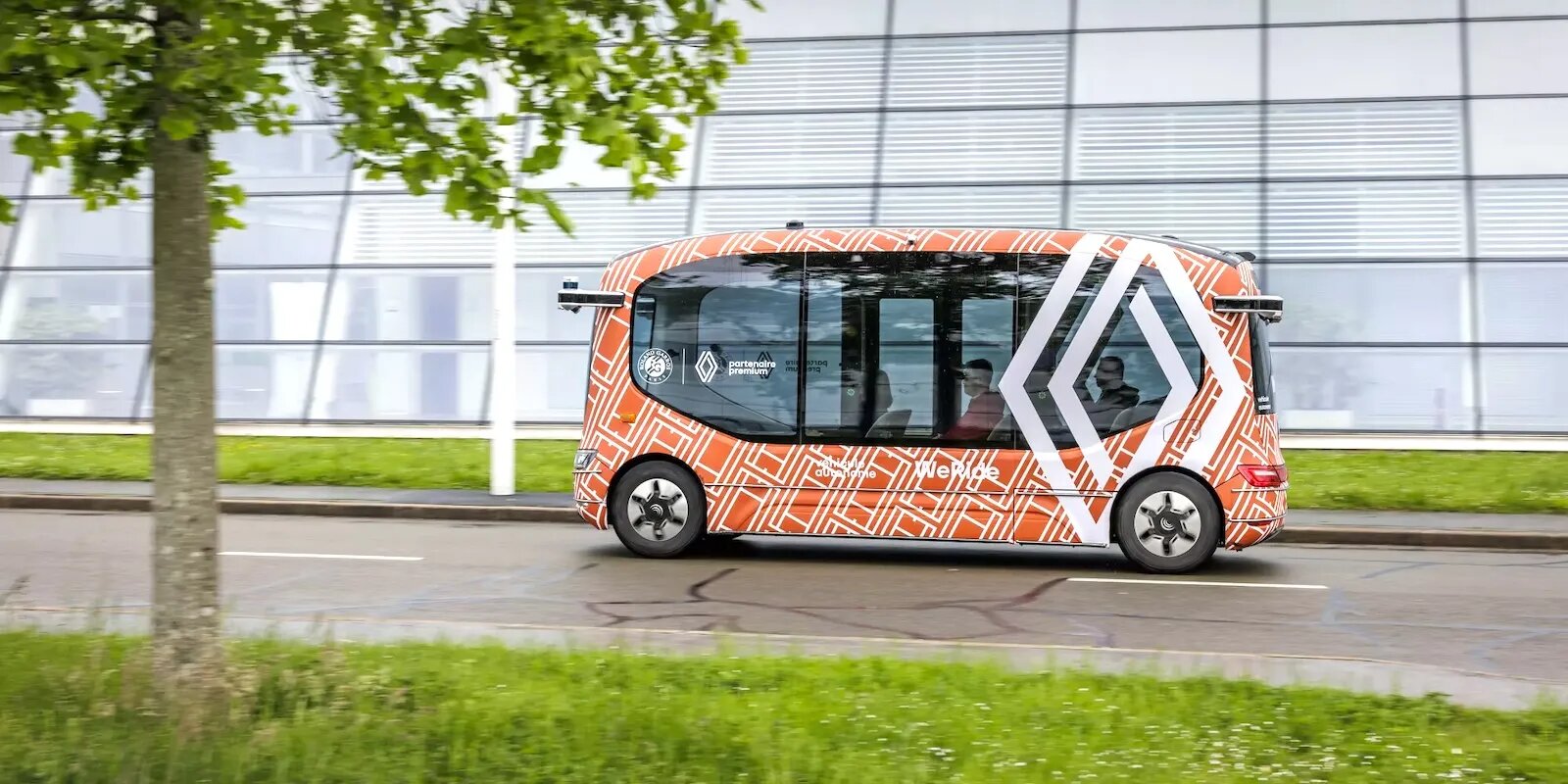 4 es,önvezető,francia,nélküli,projekt,