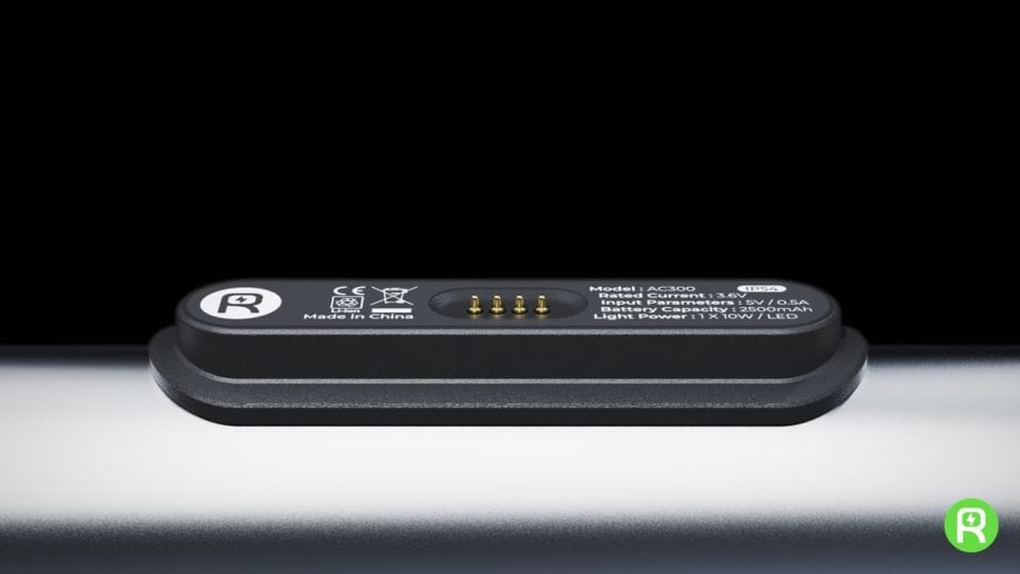 ac300 fali töltőhöz csatlakoztatható lámpa