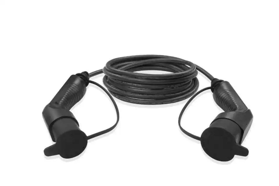 Használt elektromos autó (2) Használt elektromos autó töltéshez használható Type 2 kábel elektromos autóhoz, amely ideális választás ha elektromos autót érdemes venni és otthoni vagy nyilvános töltéshez keresünk megbízható elektromos autó kábelt. A tesla model 3 hoz is kiváló.